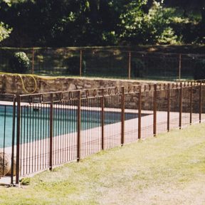 Cloture ferronnerie piscine