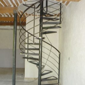 Escalier hélicoïdale intérieur