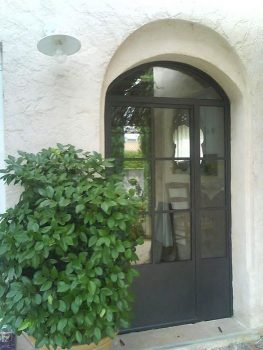 Porte métallique