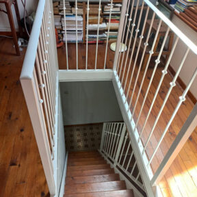 Garde corps et rampe sur escalier bois sur Avignon